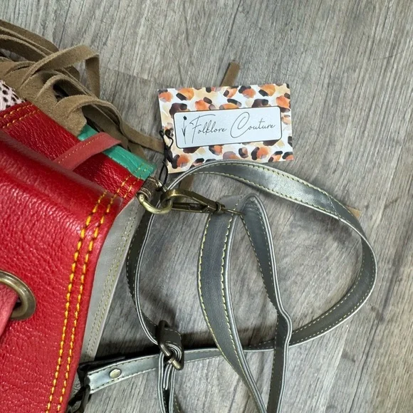 Folklore Red and Green Bucket Bag with Fringe NWT - Picture 4 of 4